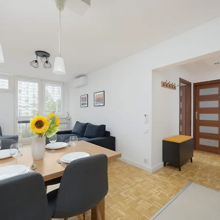 Apartamento Grzybowska Dla 7 Osob 2 Sypialnie By Renters